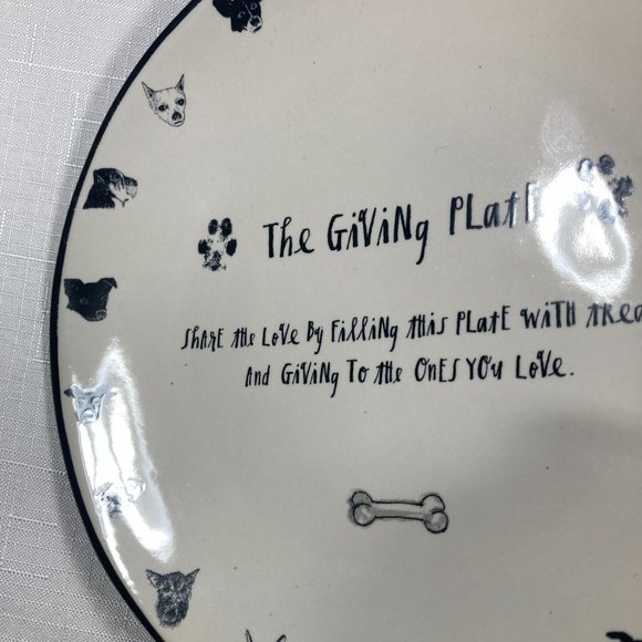 NWOT Rae Dunn Artisan Collection 8" Giving Plate, Cream and Black Dog Motif - Picture 4 of 6